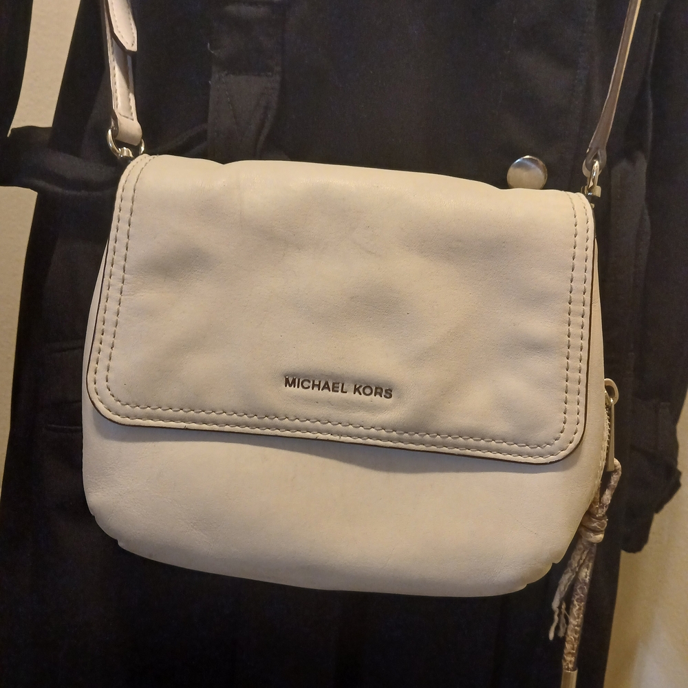 Michael Kors Cream Crossbody Bag
